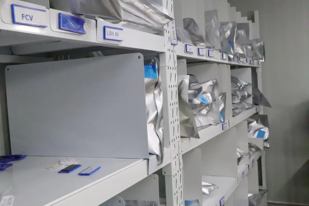 Cpv Ccv Gia Antigen Combo Rapid Test