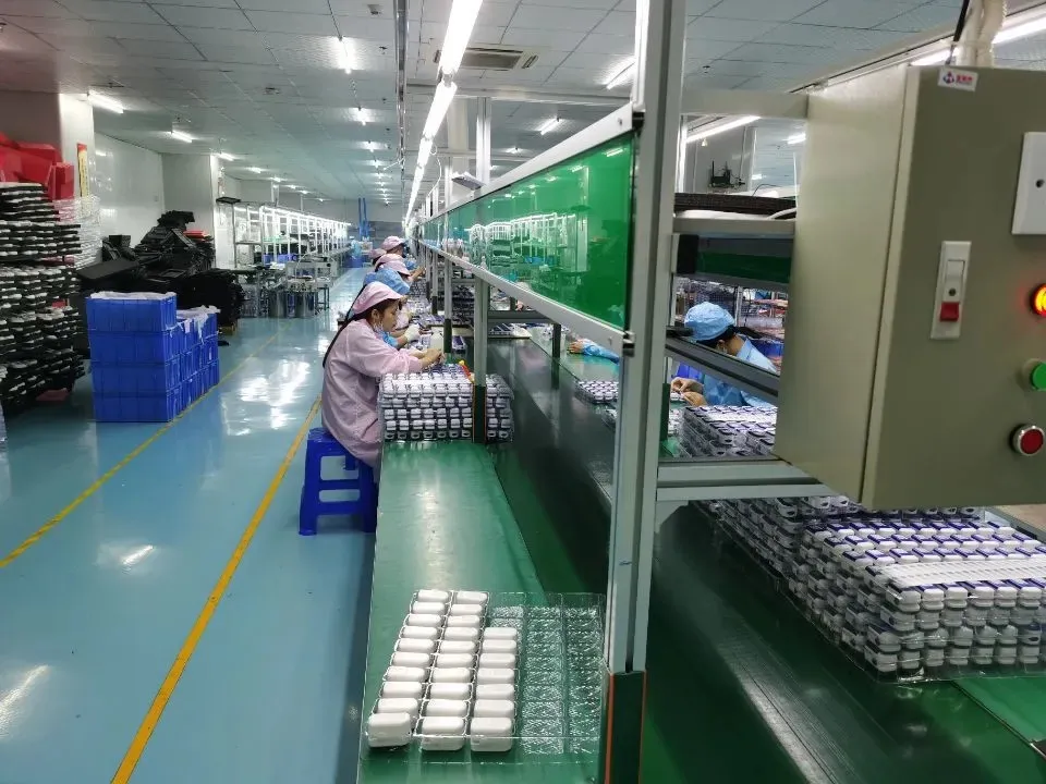 Factory Supply International Standard IEC EMC Fingertip Pulse Oximeter