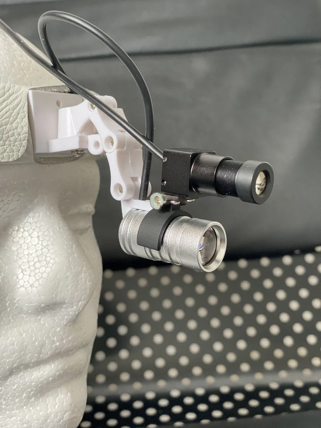 LED Surgical Headlight Ks-Mc01 1W Headwear Type with Camera System for Recording, Cell Phone, iPad, PC Support