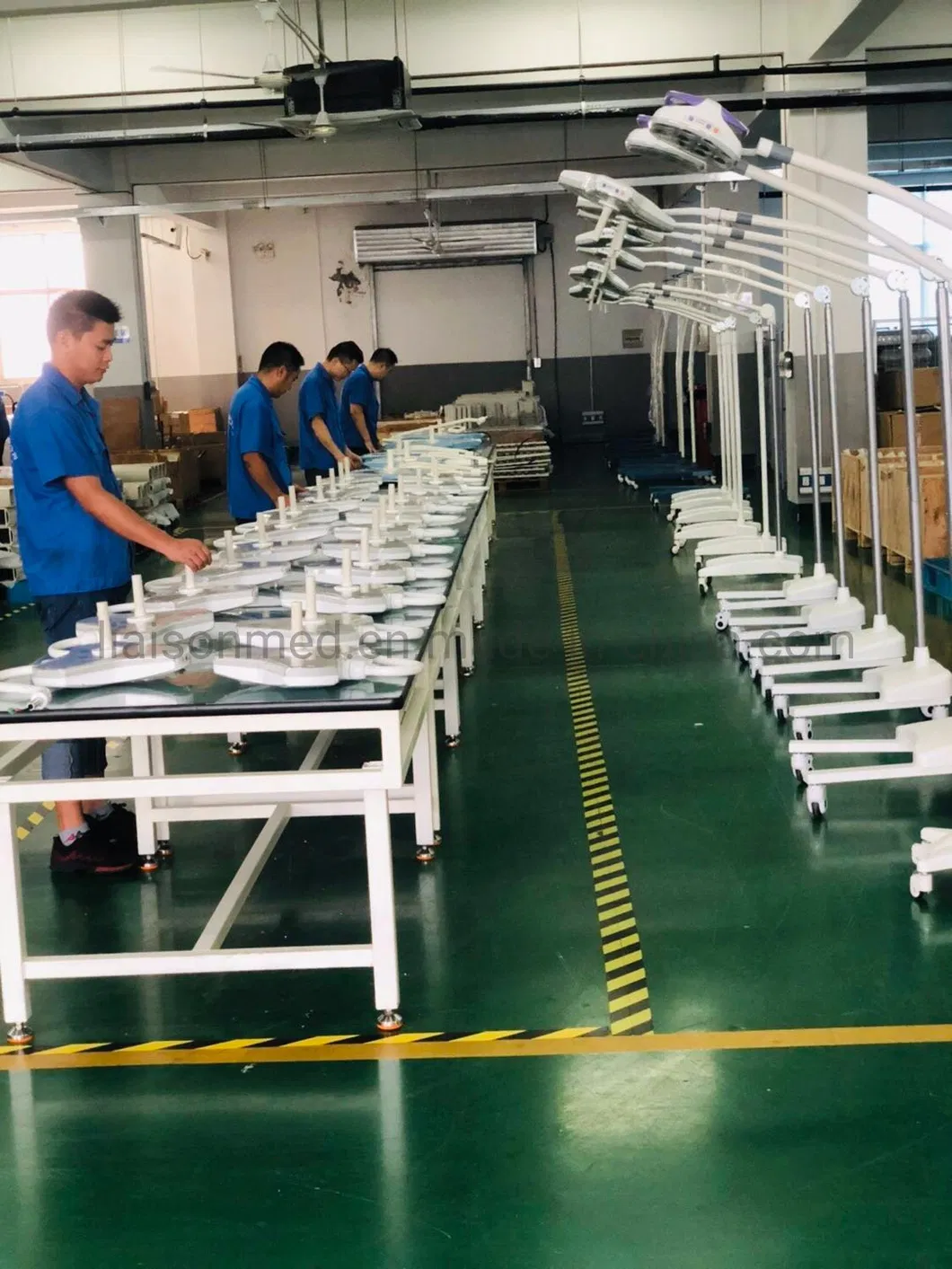 Mn-Ol001 Surgical Lamp Double Arm LED Operating Lamp